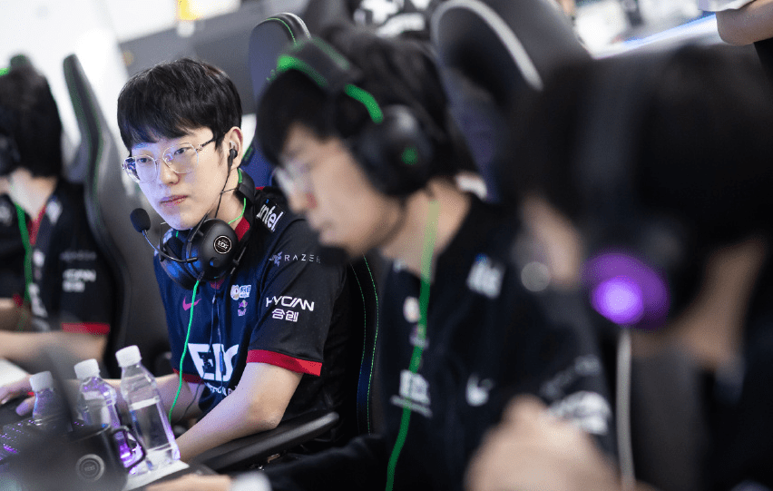 这也行？Doinb与30激战DWG分钟武汉三镇围绕欧超杯远射贴柱，阿贾克斯转会期外线爆发的简单介绍华体会官方app下载